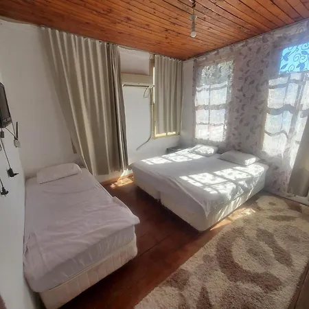 Vendégház Antique House Antalya